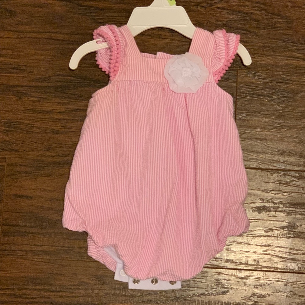 Baby girl bubble